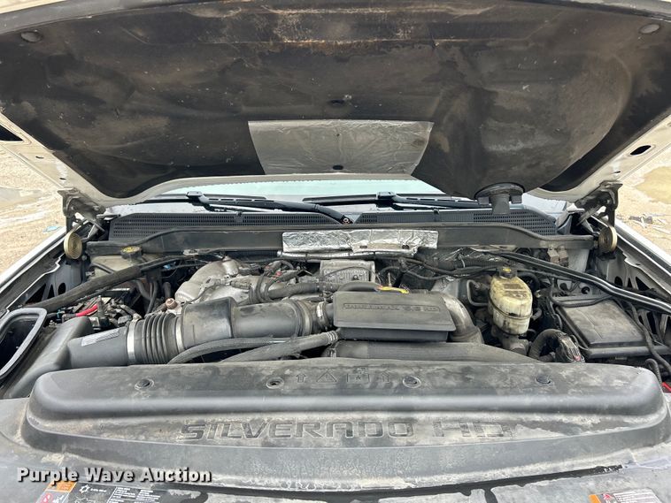 image for item EK4759 2017 Chevrolet  Silverado 2500HD Double Cab utility bed pickup truck