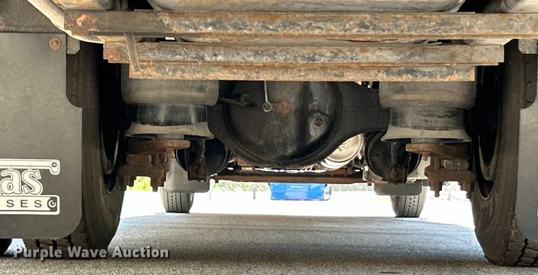 image for item EK4780 2013 Thomas Built Saf-T-Liner C2 school bus