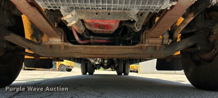 image for item EK4780 2013 Thomas Built Saf-T-Liner C2 school bus