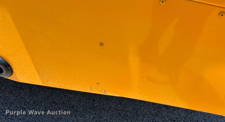 image for item EK4781 2014 Thomas Built Saf-T-Liner C2 school bus