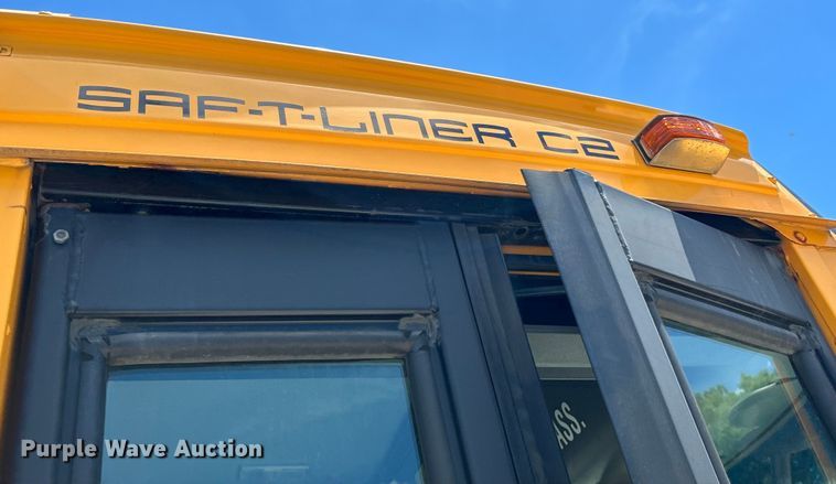 image for item EK4781 2014 Thomas Built Saf-T-Liner C2 school bus