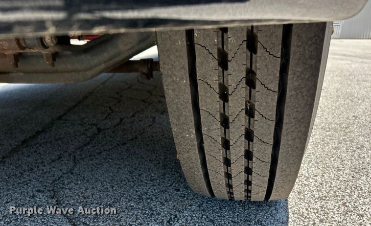 image for item EK4781 2014 Thomas Built Saf-T-Liner C2 school bus