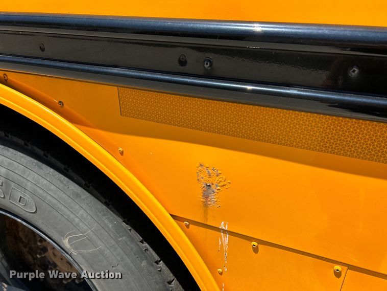 image for item EK4782 2014 Thomas Built Saf-T-Liner C2 school bus