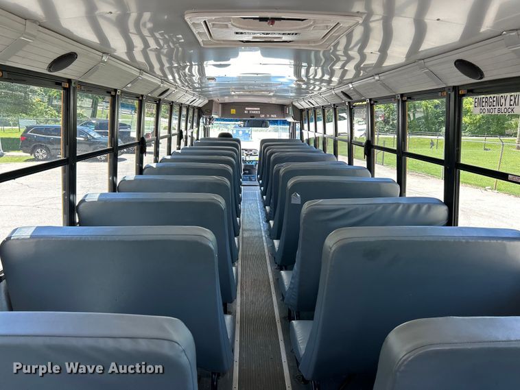 image for item EK4782 2014 Thomas Built Saf-T-Liner C2 school bus