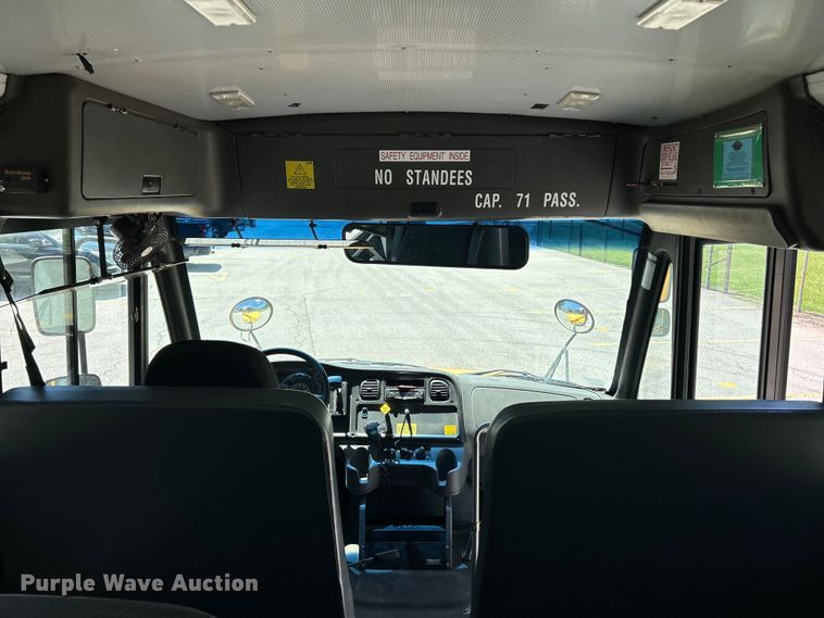 image for item EK4782 2014 Thomas Built Saf-T-Liner C2 school bus