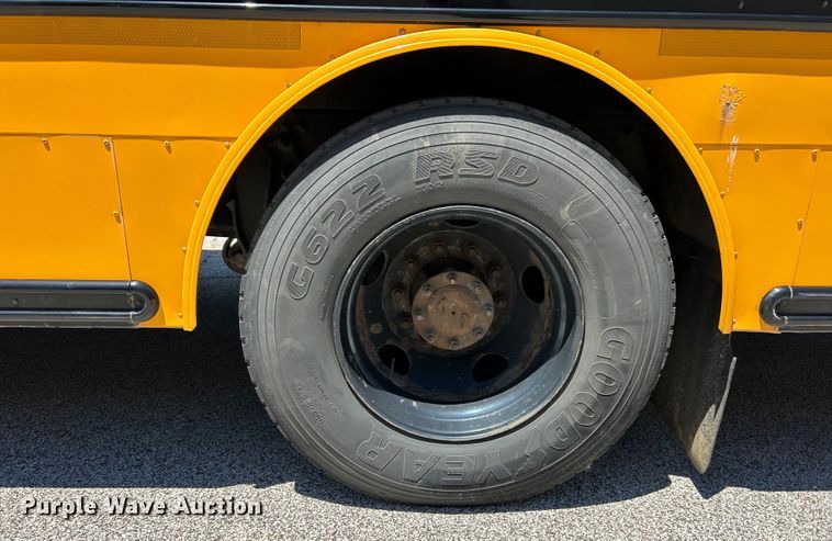 image for item EK4782 2014 Thomas Built Saf-T-Liner C2 school bus