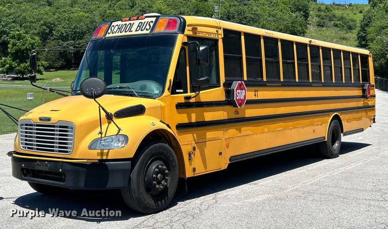 image for item EK4783 2014 Thomas Built  Saf-T-Liner C2 school bus