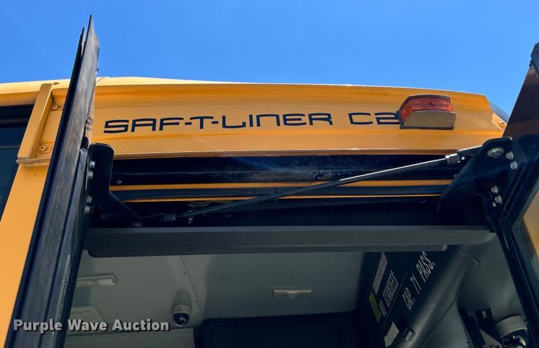 image for item EK4783 2014 Thomas Built  Saf-T-Liner C2 school bus