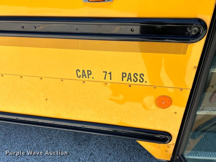 image for item EK4783 2014 Thomas Built  Saf-T-Liner C2 school bus