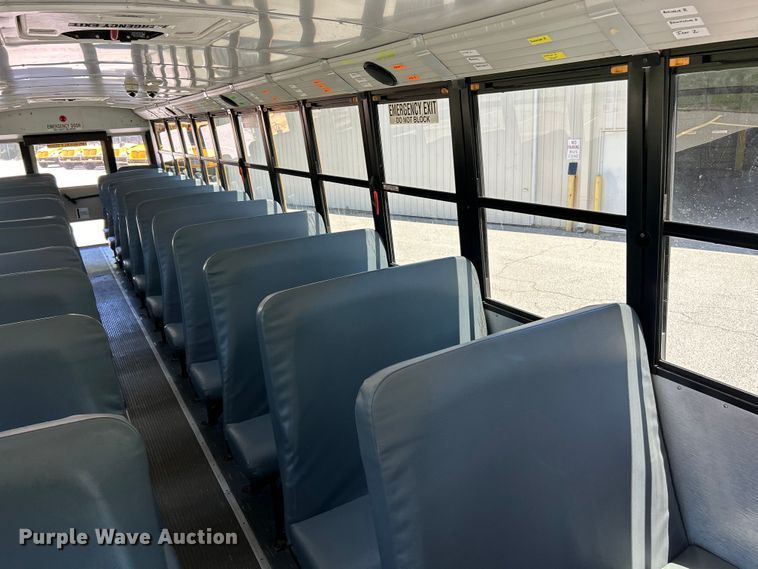 image for item EK4783 2014 Thomas Built  Saf-T-Liner C2 school bus