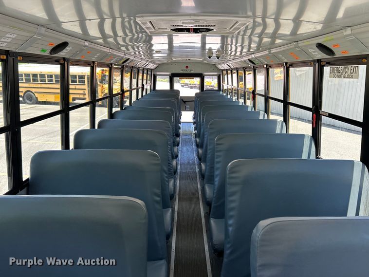 image for item EK4783 2014 Thomas Built  Saf-T-Liner C2 school bus