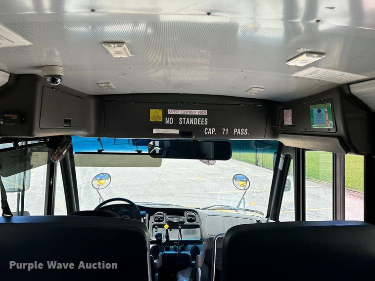 image for item EK4783 2014 Thomas Built  Saf-T-Liner C2 school bus