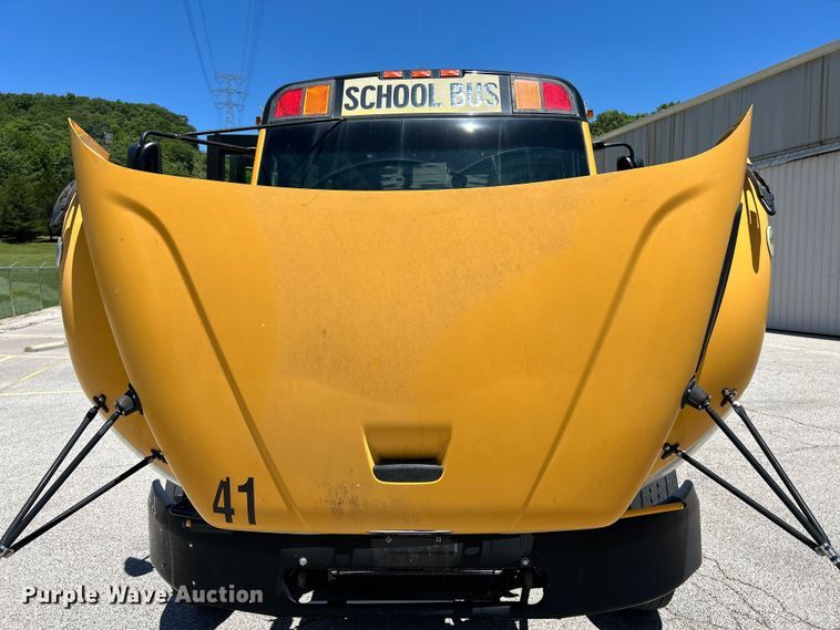 image for item EK4783 2014 Thomas Built  Saf-T-Liner C2 school bus