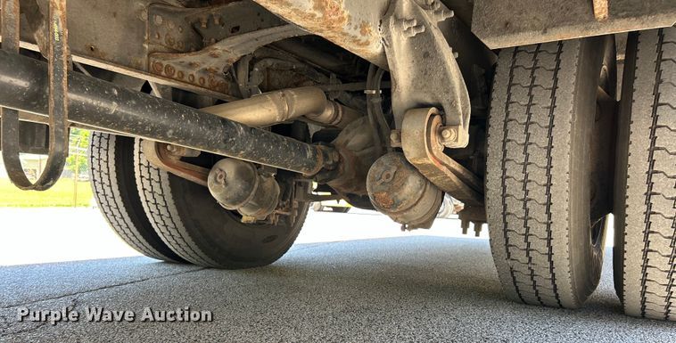 image for item EK4783 2014 Thomas Built  Saf-T-Liner C2 school bus