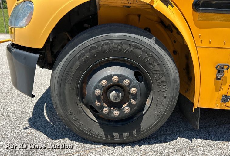 image for item EK4783 2014 Thomas Built  Saf-T-Liner C2 school bus