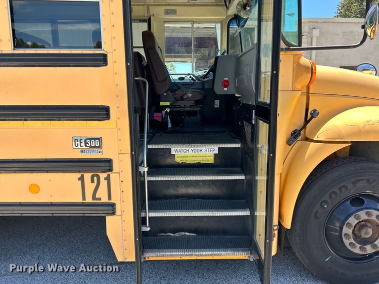 image for item EK4784 2008 IC CE300 school bus