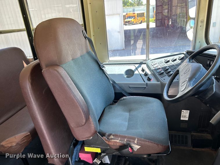 image for item EK4784 2008 IC CE300 school bus