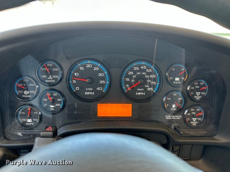 image for item EK4784 2008 IC CE300 school bus