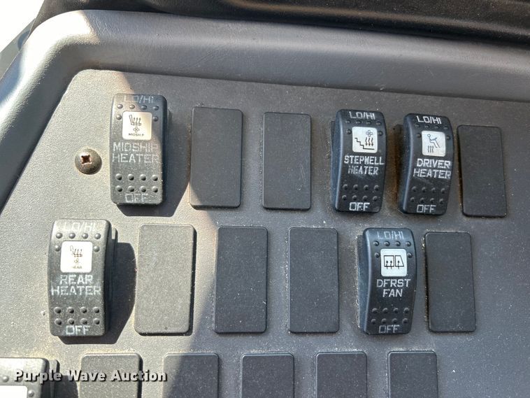 image for item EK4784 2008 IC CE300 school bus