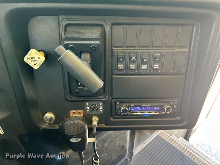 image for item EK4784 2008 IC CE300 school bus