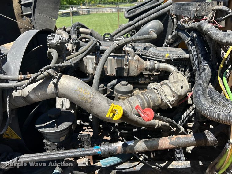 image for item EK4784 2008 IC CE300 school bus