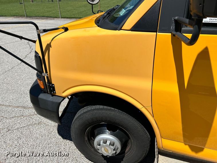 image for item EK4785 2009 Chevrolet  Express school bus