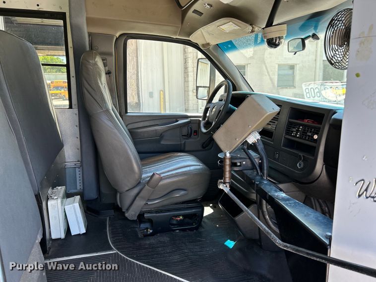 image for item EK4785 2009 Chevrolet  Express school bus