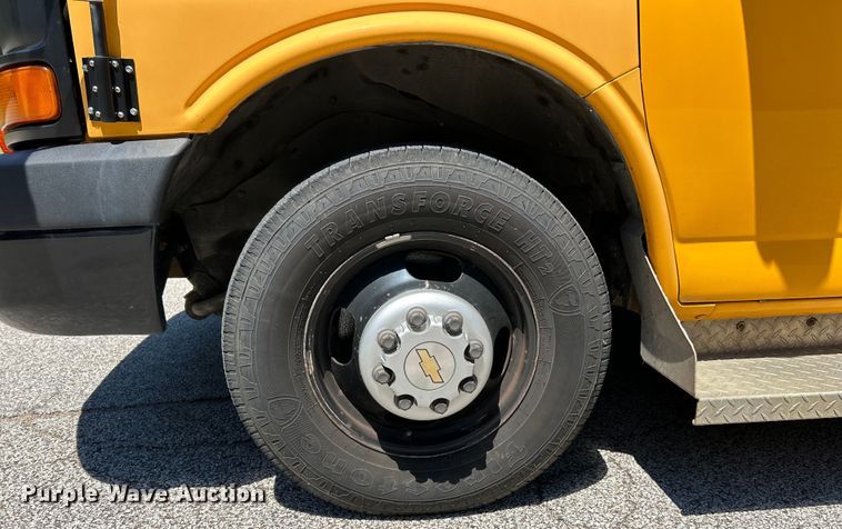 image for item EK4785 2009 Chevrolet  Express school bus