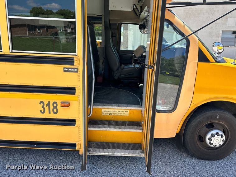image for item EK4786 2007 Chevrolet  Express school bus