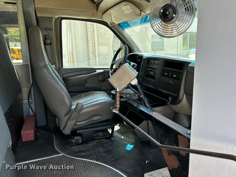 image for item EK4786 2007 Chevrolet  Express school bus