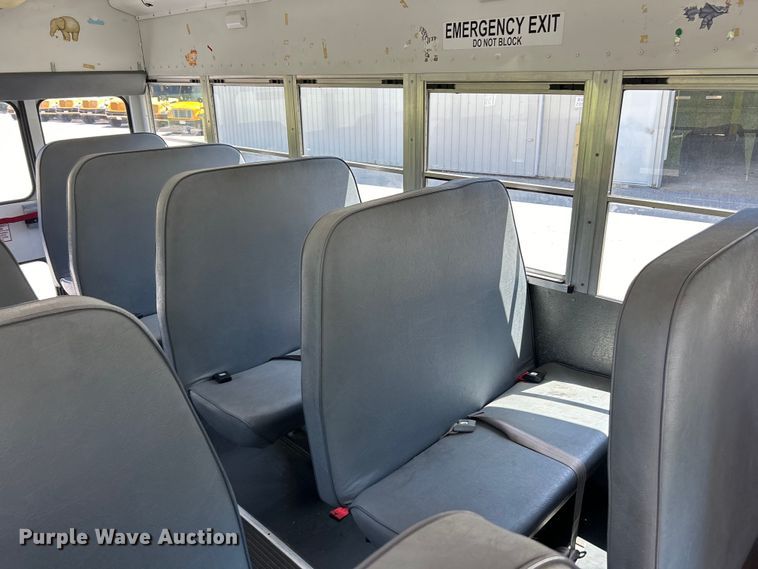 image for item EK4786 2007 Chevrolet  Express school bus