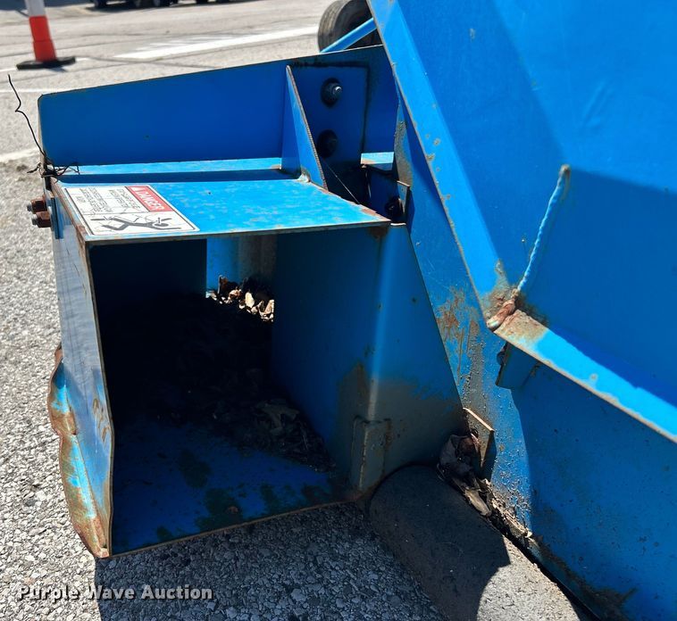 image for item EK4792 Goossen debris blower