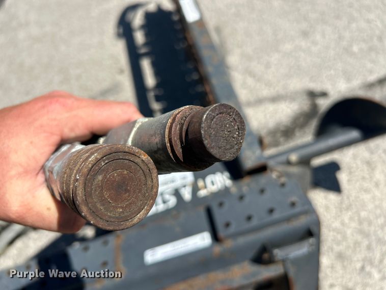 image for item EK4793 2008 Bobcat  LT313 skid steer trencher