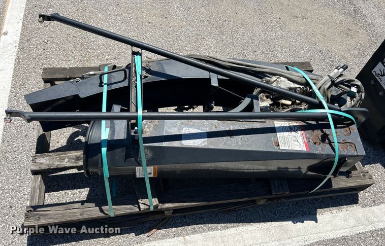 image for item EK4794 2009 Bobcat SB 200X60 skid steer snow blower