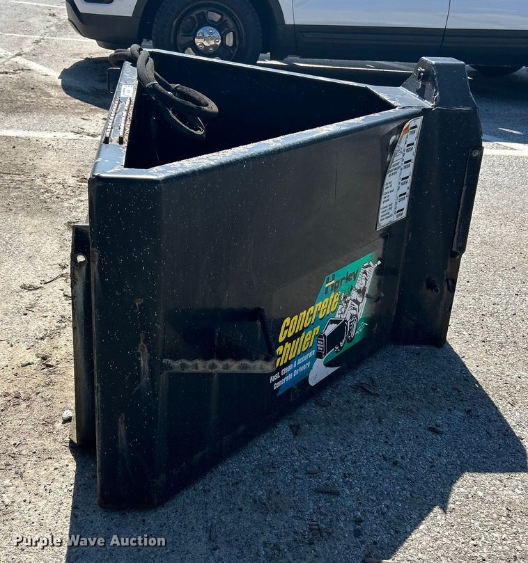 image for item EK4796 Harley C-5 skid steer concrete chuter