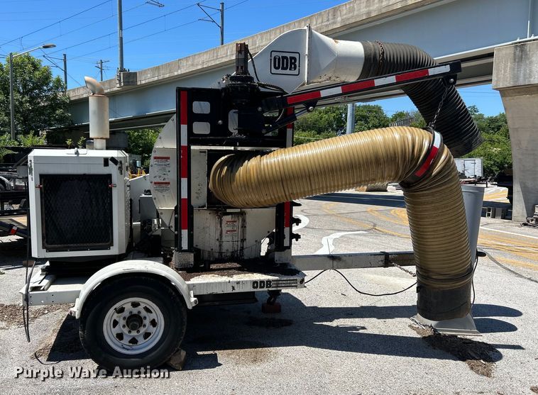 image for item EK4804 2016 Old Dominion Brush LCT6000 leaf vacuum