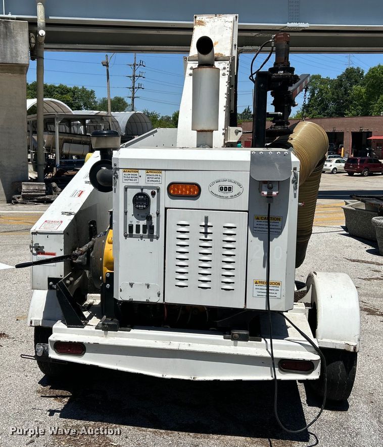 image for item EK4804 2016 Old Dominion Brush LCT6000 leaf vacuum