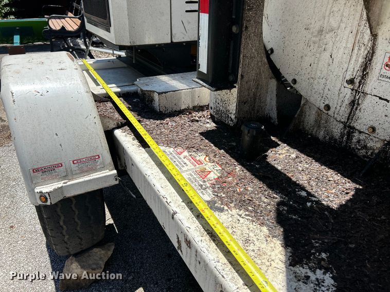 image for item EK4804 2016 Old Dominion Brush LCT6000 leaf vacuum