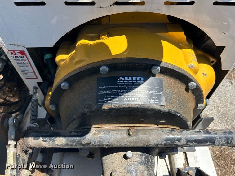 image for item EK4804 2016 Old Dominion Brush LCT6000 leaf vacuum