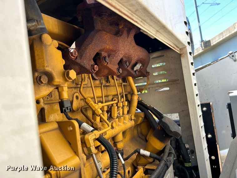 image for item EK4804 2016 Old Dominion Brush LCT6000 leaf vacuum