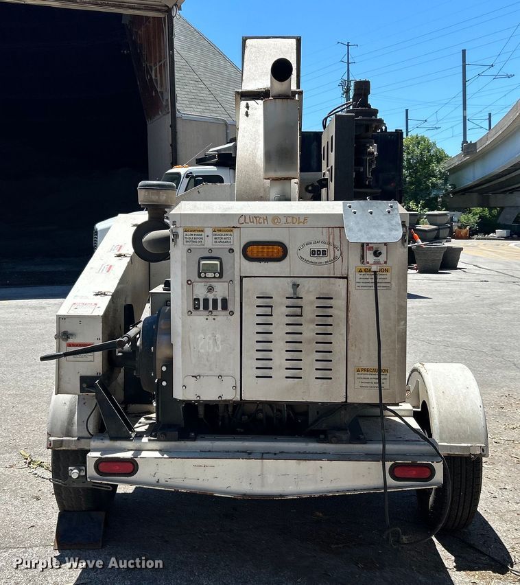 image for item EK4805 2015 Old Dominion Brush LCT6000 leaf vacuum