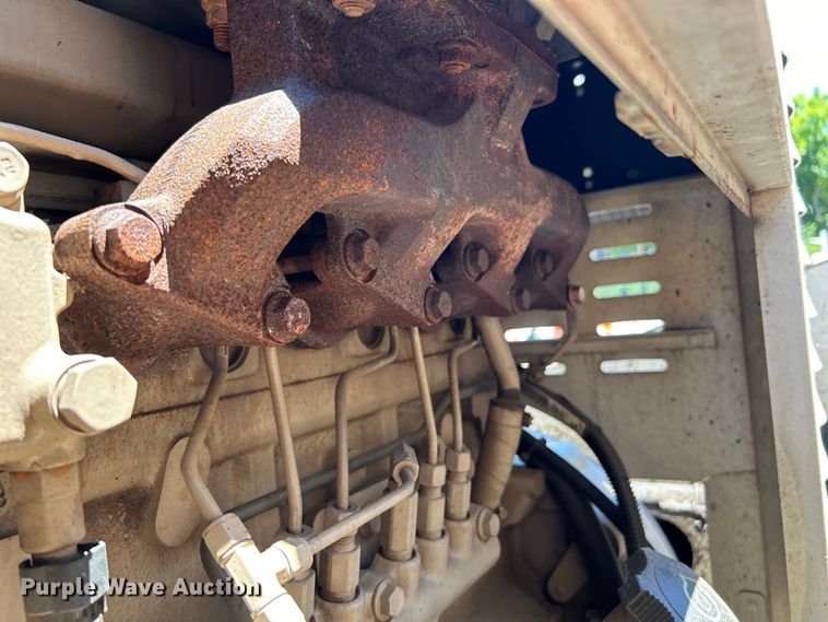 image for item EK4805 2015 Old Dominion Brush LCT6000 leaf vacuum