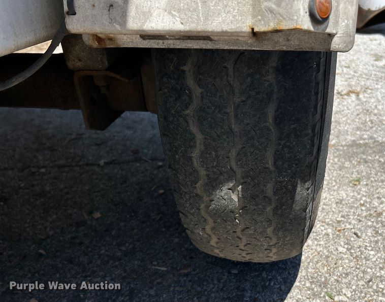 image for item EK4805 2015 Old Dominion Brush LCT6000 leaf vacuum