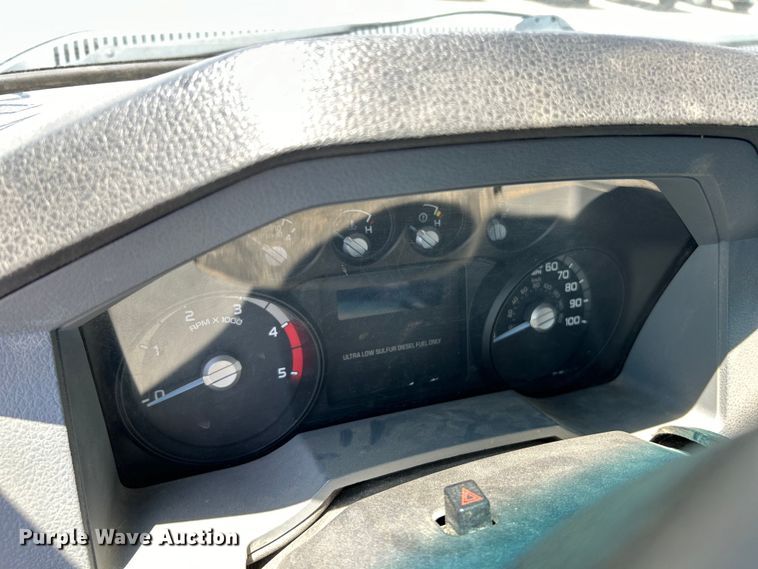 image for item EK4815 2012 Ford  F550 Super Duty XL  truck cab and chassis