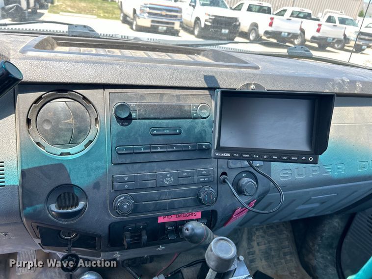 image for item EK4815 2012 Ford  F550 Super Duty XL  truck cab and chassis