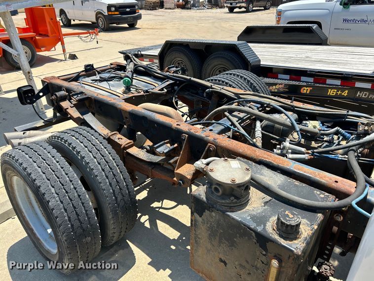 image for item EK4815 2012 Ford  F550 Super Duty XL  truck cab and chassis