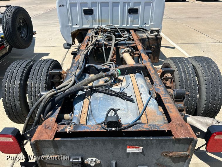 image for item EK4815 2012 Ford  F550 Super Duty XL  truck cab and chassis