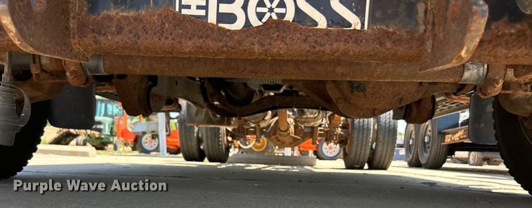 image for item EK4815 2012 Ford  F550 Super Duty XL  truck cab and chassis