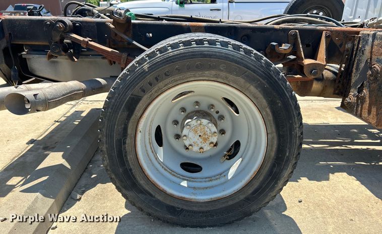 image for item EK4815 2012 Ford  F550 Super Duty XL  truck cab and chassis