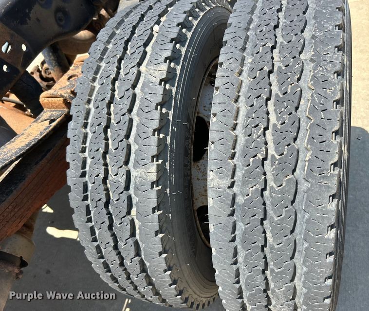 image for item EK4815 2012 Ford  F550 Super Duty XL  truck cab and chassis